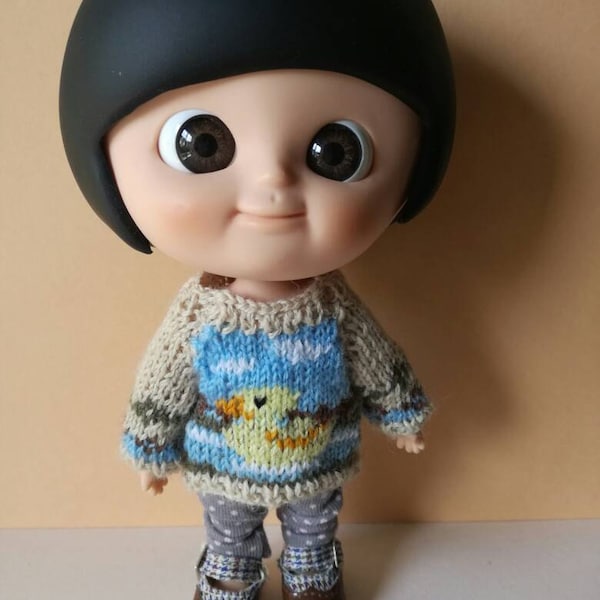 Little duck sweater for Mini Mui-Chan, Lati Yellow and other similar sized dolls.