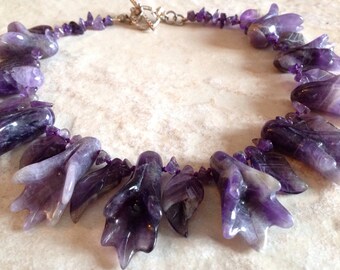 Amethyst flowers necklace