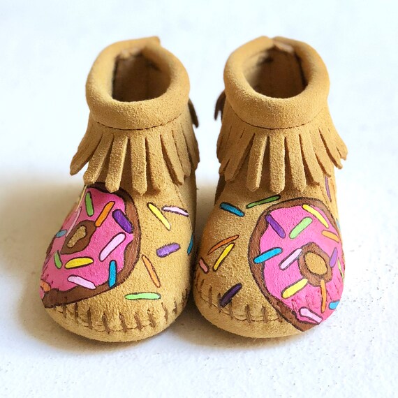 donut moccasins