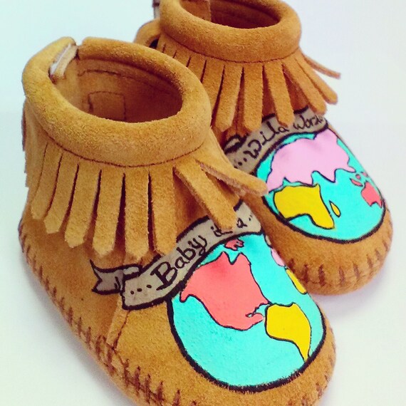 globe moccasins
