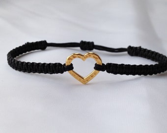 Gold Heart Macrame Bracelet