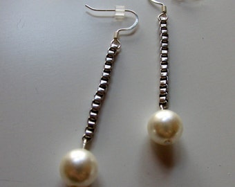 Re-Purposed Silver Vintage Chain into Bridal Pearl Earrings