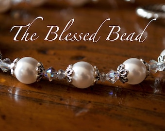 Pearl Rosary Bracelet, Catholic Jewelry, Mother of the Bride Gifts, Bridesmaid Gifts, Miraculous Medal Bracelet Made With Swarovski Elements