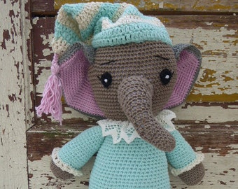 Elephant crocheted, crochet