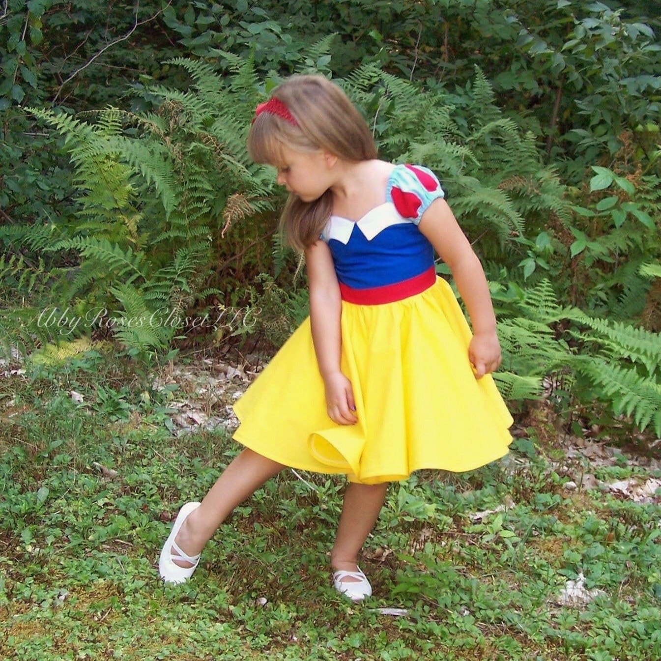 Snow White-inspired Comfy T-shirt Dress for Women, Sizes S, M, L, XL and  XXL 