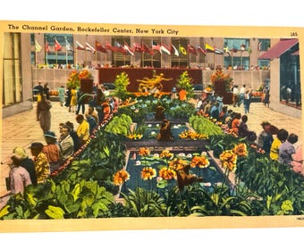 Vintagevykort från Rockefeller Center: Channel Garden och Prometheus-fontänen, linnetiden i New York