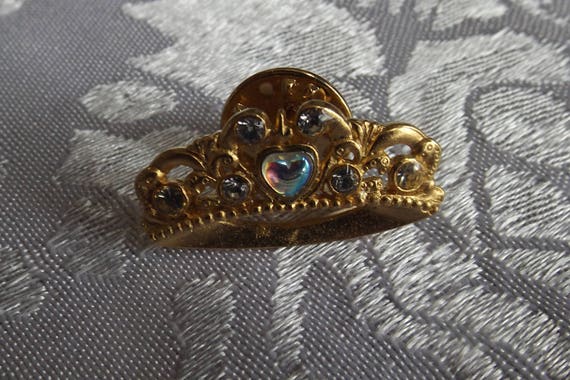 Delightful Brass Vintage jewelry by Trinkets broo… - image 2