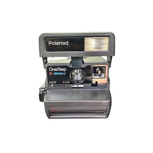 Polaroid OneStep Close Up 600 Instant Film Camera w/ Flash