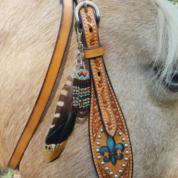 Bleu et Brun Perlé et Plume équine à plumes ou ornement bridle - bijoux de cheval plumes - American Indian Style Horse Costume