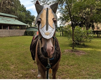 Dinosaur Trainer Chanfron Horse Face Armor in Aged Silver with Golden Fittings - Medieval Equine Foam Armor Barding Costume