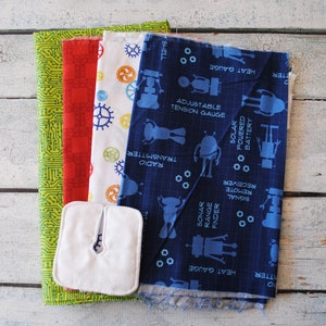 Robo Gears -- Set of 4 Trach Pads | Tracheostomy Pad | Trach Dressing | Tracheostomy Dressing | Reusable Split-Gauze Pad