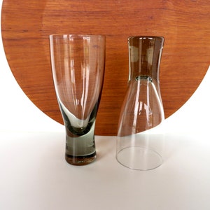 Set Of 2 Holmegaard Kastrup Canada Cocktail Glasses In Smokey Grey From Denmark, Per Lutken 6 oz Wine Apertif Glasses image 2