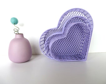 Set of 3 Wire Heart Nesting Baskets In Lilac Purple, 90s Sweet Heart Shaped Wall Display Storage Bins