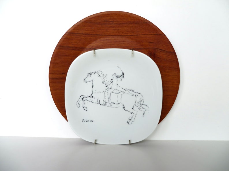 Vintage Picasso Collectors Plate, Block Langenthal Porcelain Picasso Wall Plate, Baltimore Museum of Art image 2