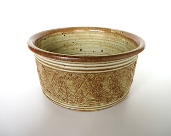 Large Cheverton Studio Pottery Bowl, Artist Signed 7 3/4" Stoneware Planter, Wheel Thrown Textural Scratched Pottery