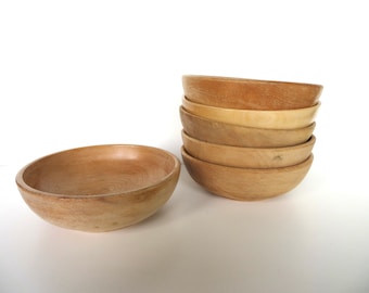 Set of 6 Vintage Hand Turned Maple Salad Bowls From Japan, Rustic Farmhouse Dishes