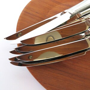 Vintage 26 Piece Reed and Barton Domain Spoon and Knife Set, 18/10 Stainless Steel Mixed Cutlery Set image 9