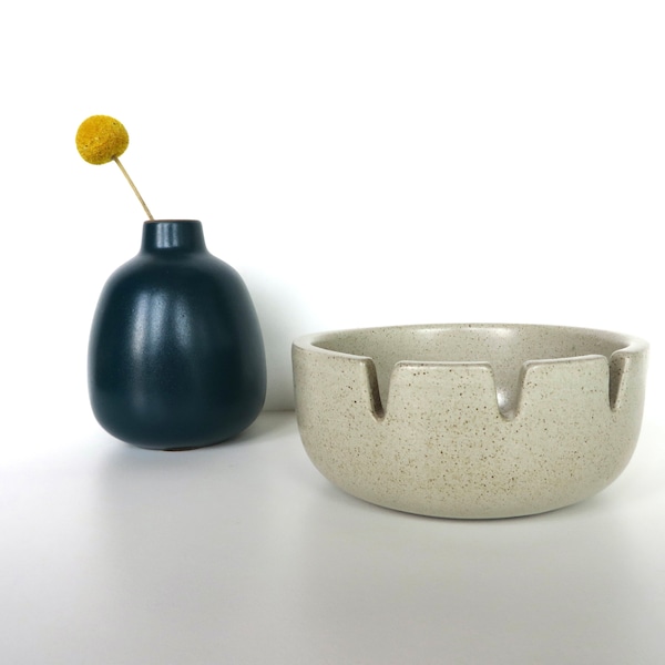 Early Heath Ceramics 4 3/4" Ashtray in Sand, Modernist Ceramics Cigarette/Cigar Holder, Edith Heath Ceramics