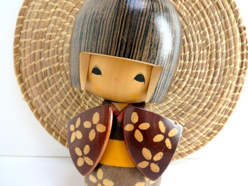 poupée Kokeshi en bois Sosaku japonais vintage, poupée Kokeshi 7 avec kimono Kosode, Art populaire japonais, Ningyo image 5