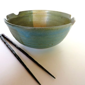 Vintage Studio Pottery Chopstick Bowl By WIliam Creitz, Northwest Oregon Pottery Soup Noodle Bowl image 3