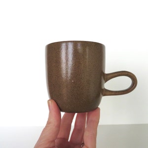 Vintage Heath Ceramics Studio Mug in Sandalwood, Edith Heath Low Handle Coffee Cup, Modernist Ceramics From Saulsalito image 4