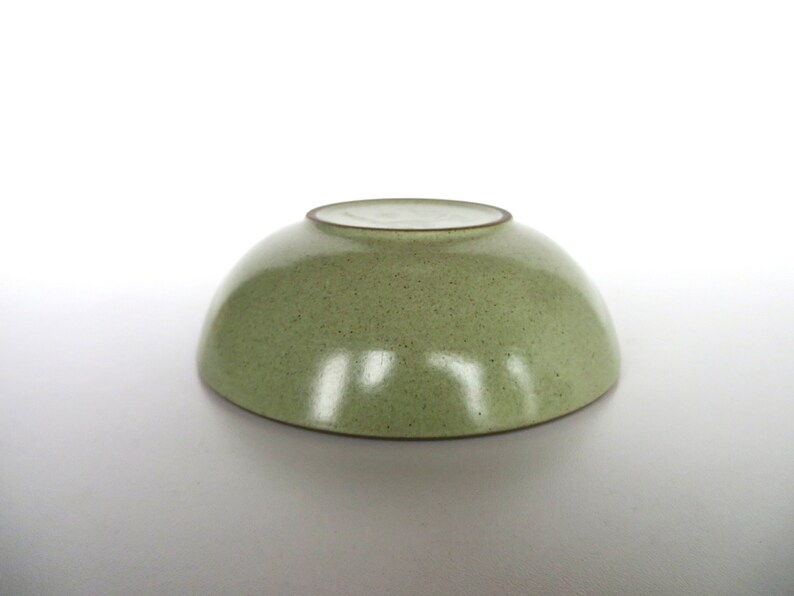 Early Heath Ceramics Dessert Bowls In Speckled Green, Modernist 5 1/4 Sage Berry Bowls By Edith Heath image 9