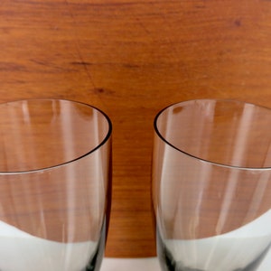 Set Of 2 Holmegaard Kastrup Canada Cocktail Glasses In Smokey Grey From Denmark, Per Lutken 6 oz Wine Apertif Glasses image 9