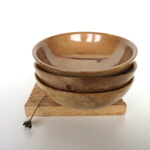 Set of 3 Vintage Spalted Maple Salad Bowls From Japan image 1