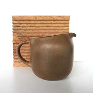 Heath Ceramics Creamer In Sandalwood, Edith Heath Small Pitcher, Modernist Dishes, Mid Century Minimalist Milk Pot image 9