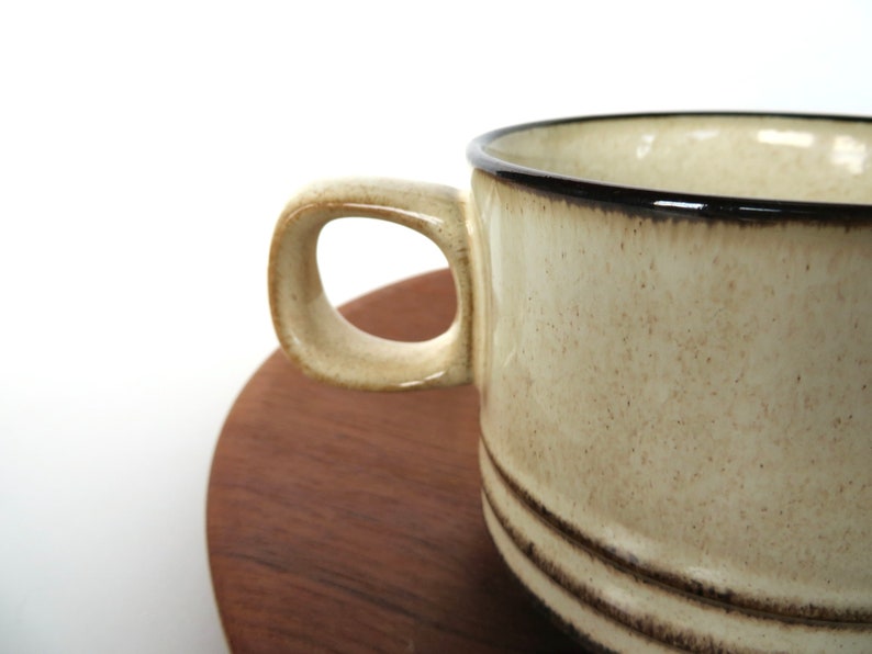 Set Of 2 Denby Sahara Mugs From England, Denby Contemporary Coffee Cups In Beige and Brown image 2