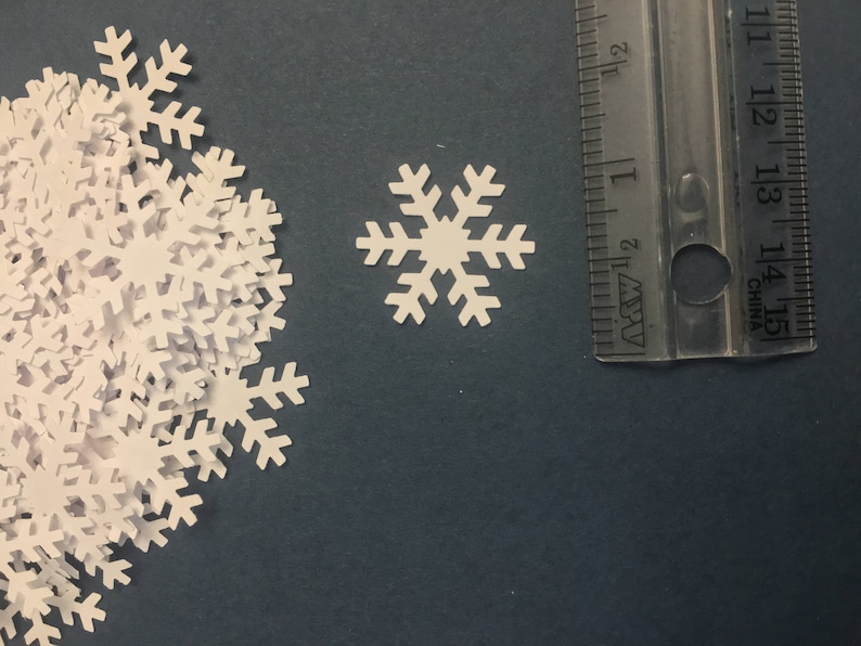 Holiday Christmas confetti die-cut 1 inch cards crafts wedding scrapbooking snowflakes 75 white embellishments