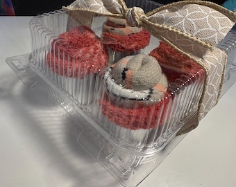 Cozy Peanuts fuzzy socks handcrafted to look just like cupcakes.  Great Christmas gift. These cupcakes look good enough to eat.