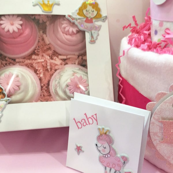 Cadeau bébé unique cupcake bodys bébé 9 pcs ensemble cadeau vêtements 4 bodys, 4 débarbouillettes taille nouveau-né, nouveau cadeau maman, panier cadeau bébé fille