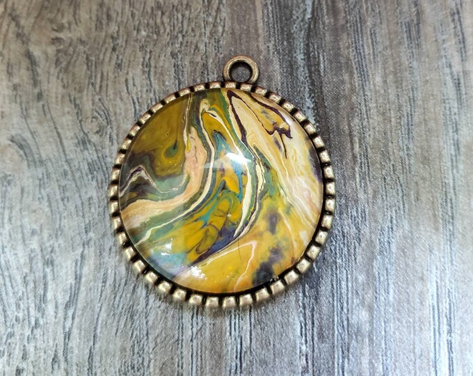 ACRYLIC POUR NECKLACE | Double-Side Pendant Necklace with Tree Detail