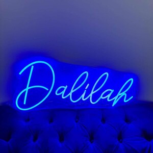 Placa de LED com texto personalizado, placa estética de neon personalizada, luz de neon com nome, placas de neon estéticas para decoração de parede, placa de neon de LED para decoração de parede de sala