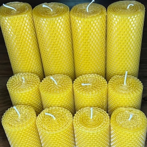 Hand-Rolled Pure Beeswax Honeycomb Candle, Eco-Friendly Handmade Décor, Variety of Sizes Available