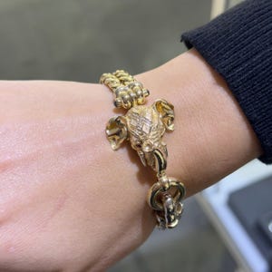 14k Yellow Gold Hand Made Vintage Elephant Toggle Lock 3D Head Mesh Bracelet