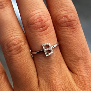 14k White Gold Natural White Diamonds Initial B Stackable Band Halo Ring Size 7 Bridal Gift