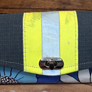 Feuerwehrmann's Turn Out Jacke | Vintage 1960er Jahre Floral | Notwendige Clutch Wallet | Handarbeit