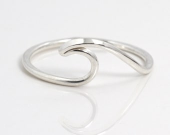 Anillo de olas - Plata de ley - Hecho a mano - Ocean Jewelry