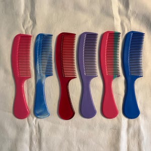 Vintage 1980s Goody Lot of 6 Plastic 6 1/2&quot; Unbreakable Combs - Unused Old Stock
