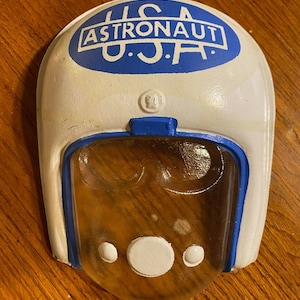 Vintage & Unused Ben Cooper Glow-In-The-Dark Lost in Space USA Astronaut Mask