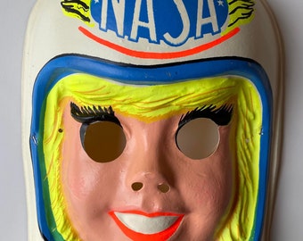 Vintage & Unused 1970s NASA Girl Astronaut Ben Cooper Halloween Costume Mask