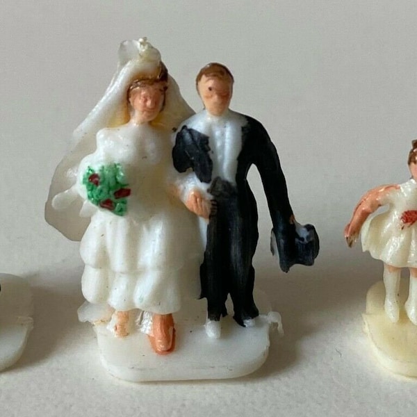 Vintage 1950s Miniature Wedding Cake & Cupcake Decorations - NOS Old Store Stock