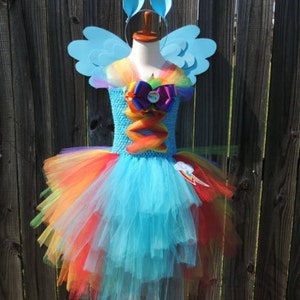 Erwachsene / Damen / Damen My Little Pony Rainbow Dash Inspiriertes Kostüm mit Flügel Set
