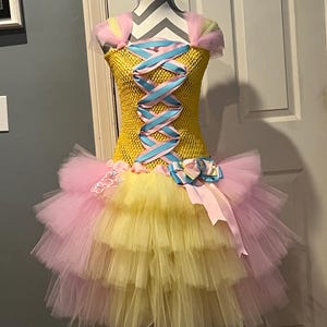 Adult / Ladies / Women&#39;s My Little Pony Fluttershy Inspired Costume with Wing Set
