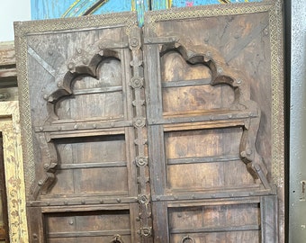 Antique Indian door, Scalloped Teak door, Interior Exterior door, Bedroom Door, Moorish Carved Iron Accent door 86X44