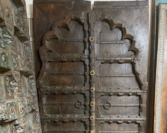 Antique Indian door, Scalloped Teak door, Interior Exterior door, Bedroom Door, Moorish Carved Iron Accent door 84X43