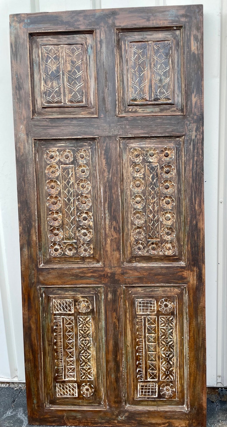 Vintage porte de grange sculptée, porte de chambre à coucher, porte coulissante, garde-manger, sur mesure, porte d'intérieur, porte de ferme, design haute bohème, 80 x 36 image 2