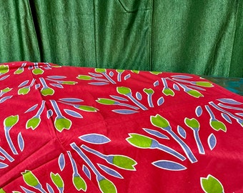 Handmade Picnic Blanket, Printed Cotton Throw with Boho Floral Design in Red and Green, 100% Cotton Pillows COVER, Stylish Tablecloth